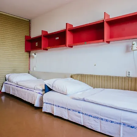 Pest 35. Ostello *